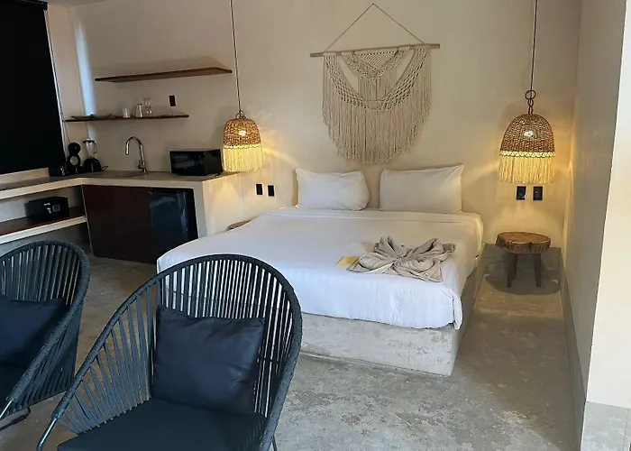Nu & Club Hotel 3*