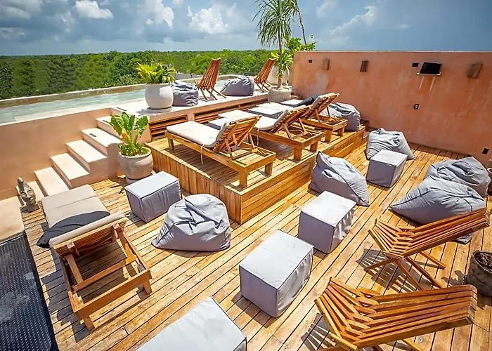 Nu & Club Hotel 3*